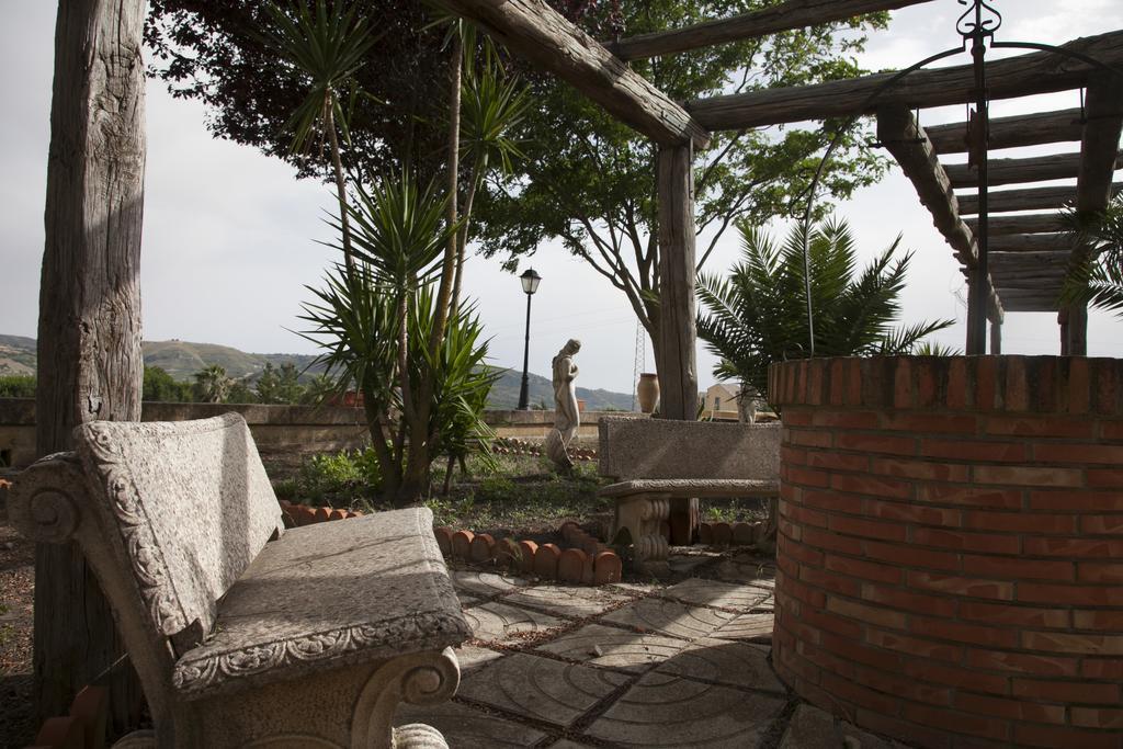 Bed and Breakfast La Dimora Di Samu Enna Zewnętrze zdjęcie
